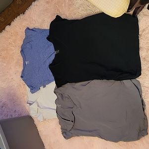 Lot of 4 old navy vneck shirts